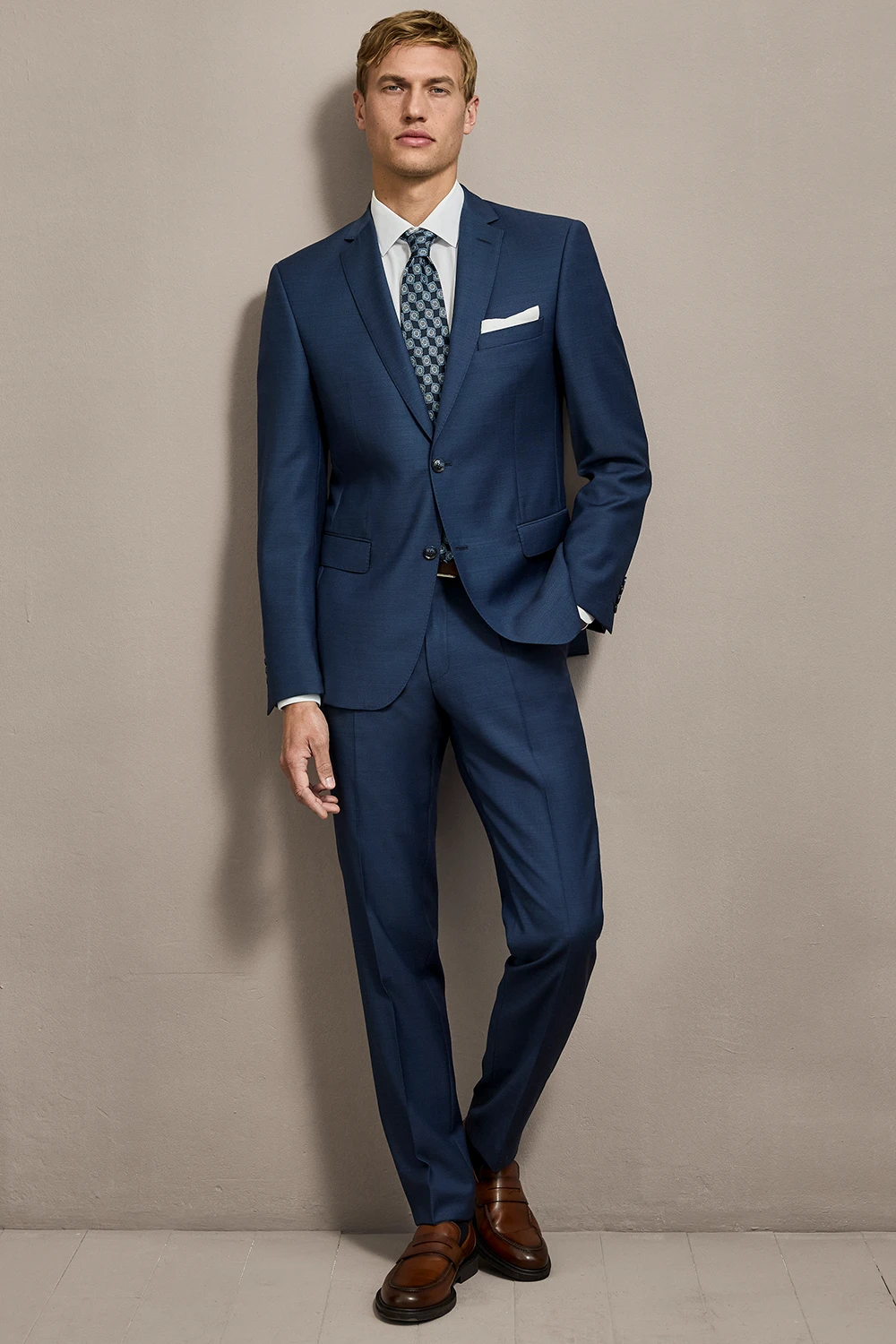 Carl Gross modern fit középkék öltöny 90-068N1/63