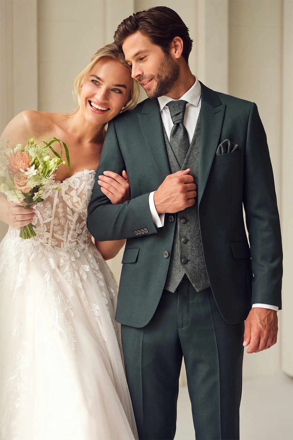 HEILEMANN slim fit erdőzöld esküvői öltöny EKBIRDEYES/44